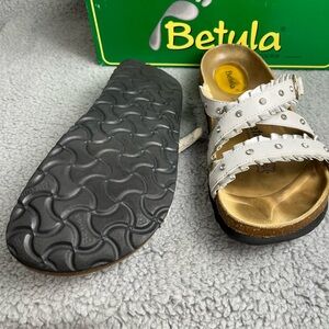 Birkenstock betula W40/9 White ruffles Studded Leather Triple-Strap Sandals